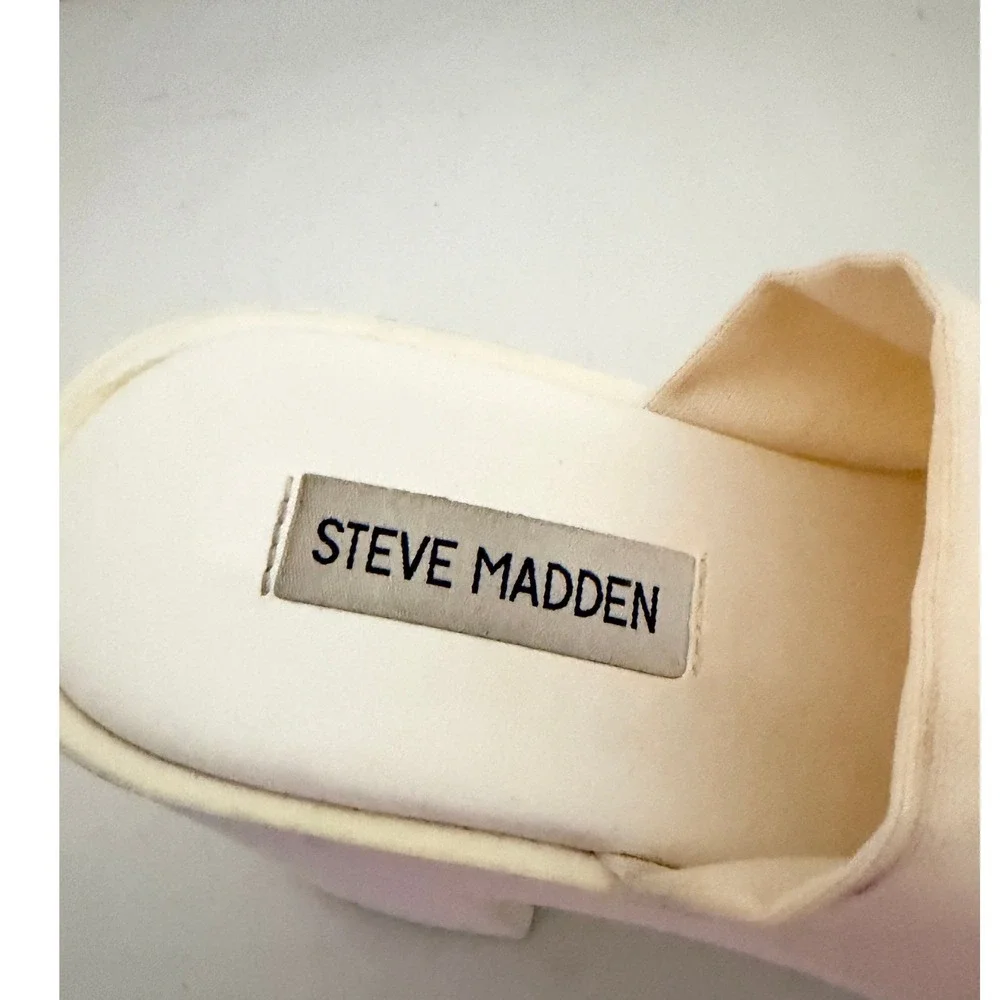 Steve Madden Platform Mules Sz 7.5 White Chunky Block Heel Square Toe Y2K 90s